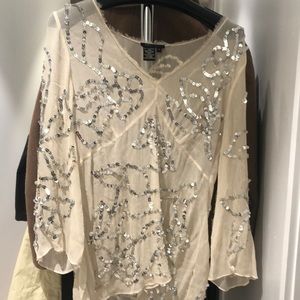 See thru sequin mid sleeve